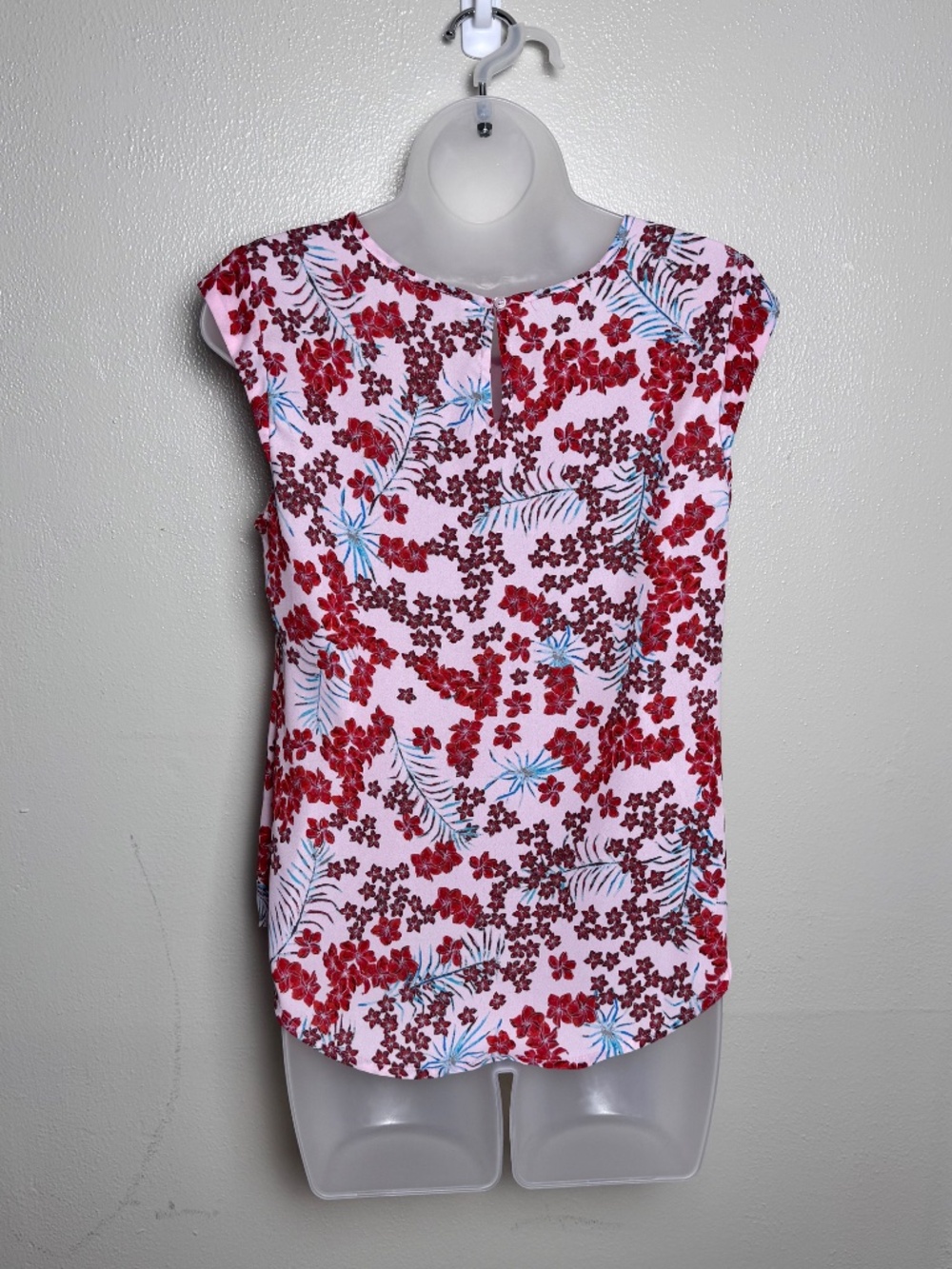 Floral Sleeveless Blouse Lace Yoke Keyhole Back Career Casual Cottagecore - Picture 2 of 8